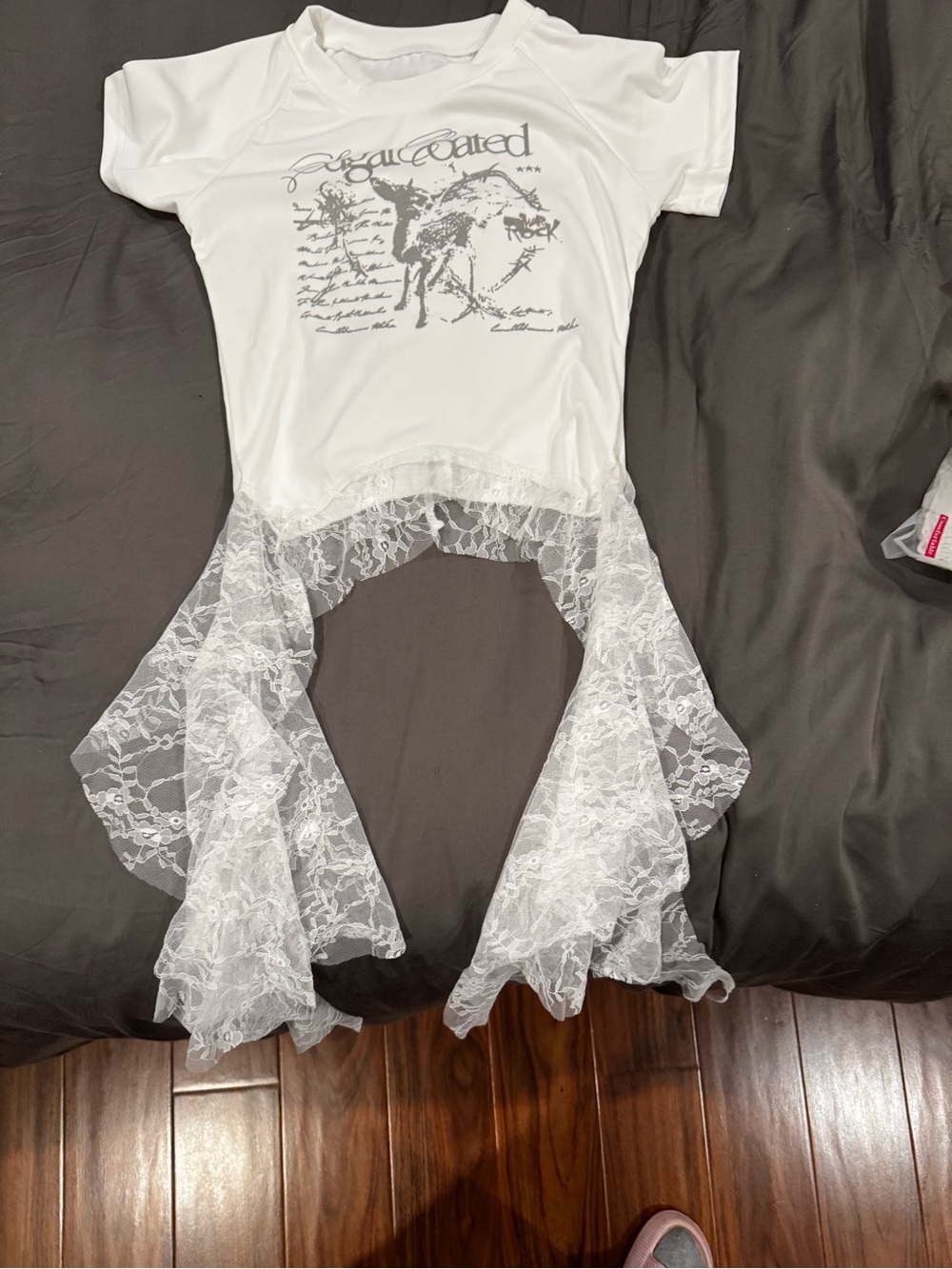 White Lace-Hem Graphic Tee - Picture 4 of 6